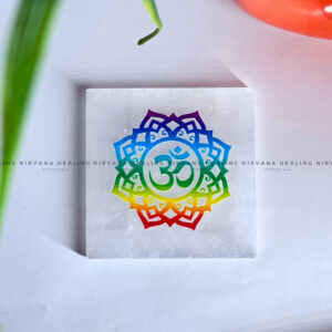 SELENITE AUM CHARGING PLATE (Aura Cleansing ,Charging, Cleansing And Purification).