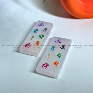SELENITE CHAKRAS MANTRA RECTANGULAR CHARGING PLATE (Aura Cleansing ,Charging, Cleansing And Purification).