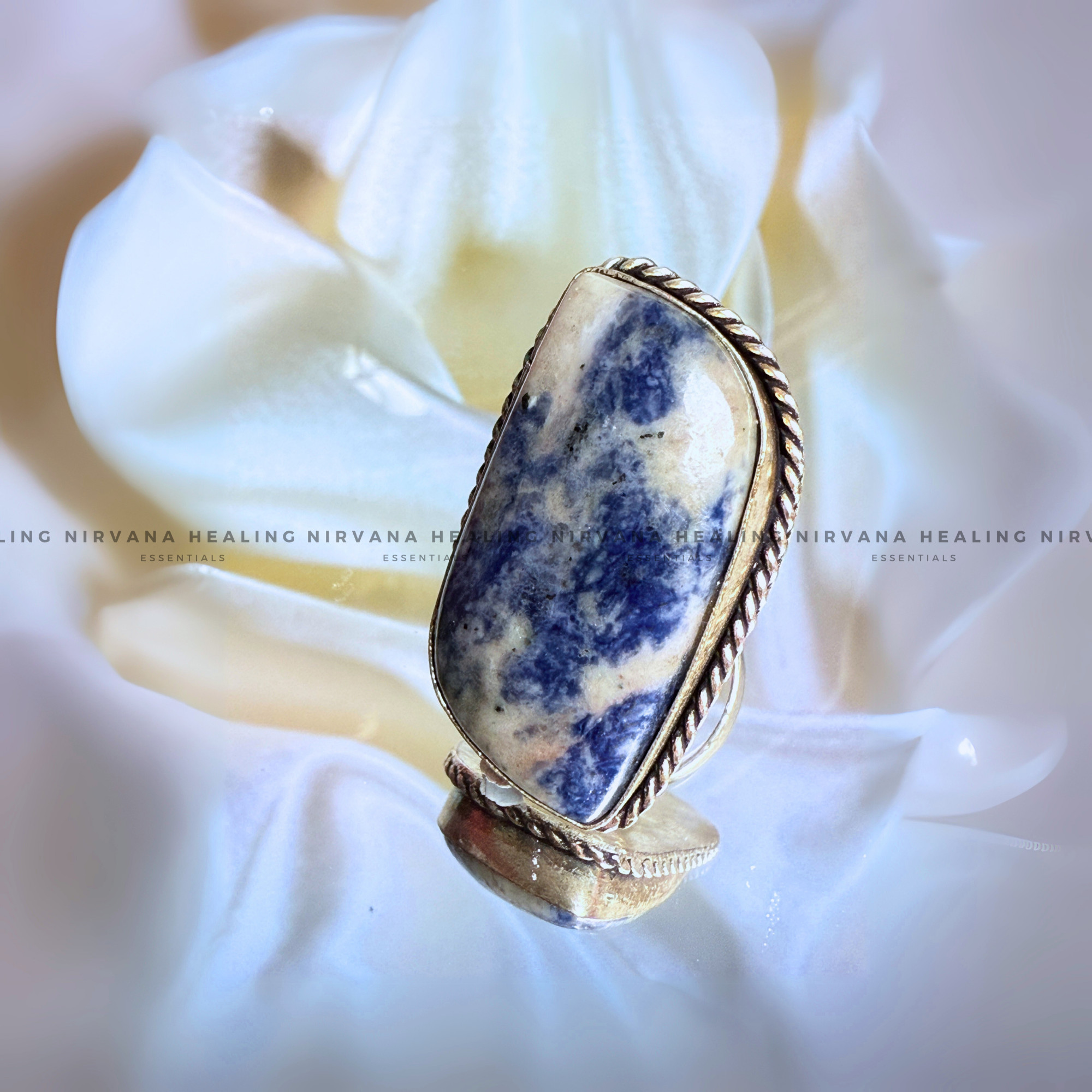 LAPIS LAZULI RING (Communication, Truth, Ease Of Expression And Wisdom) - Image 2
