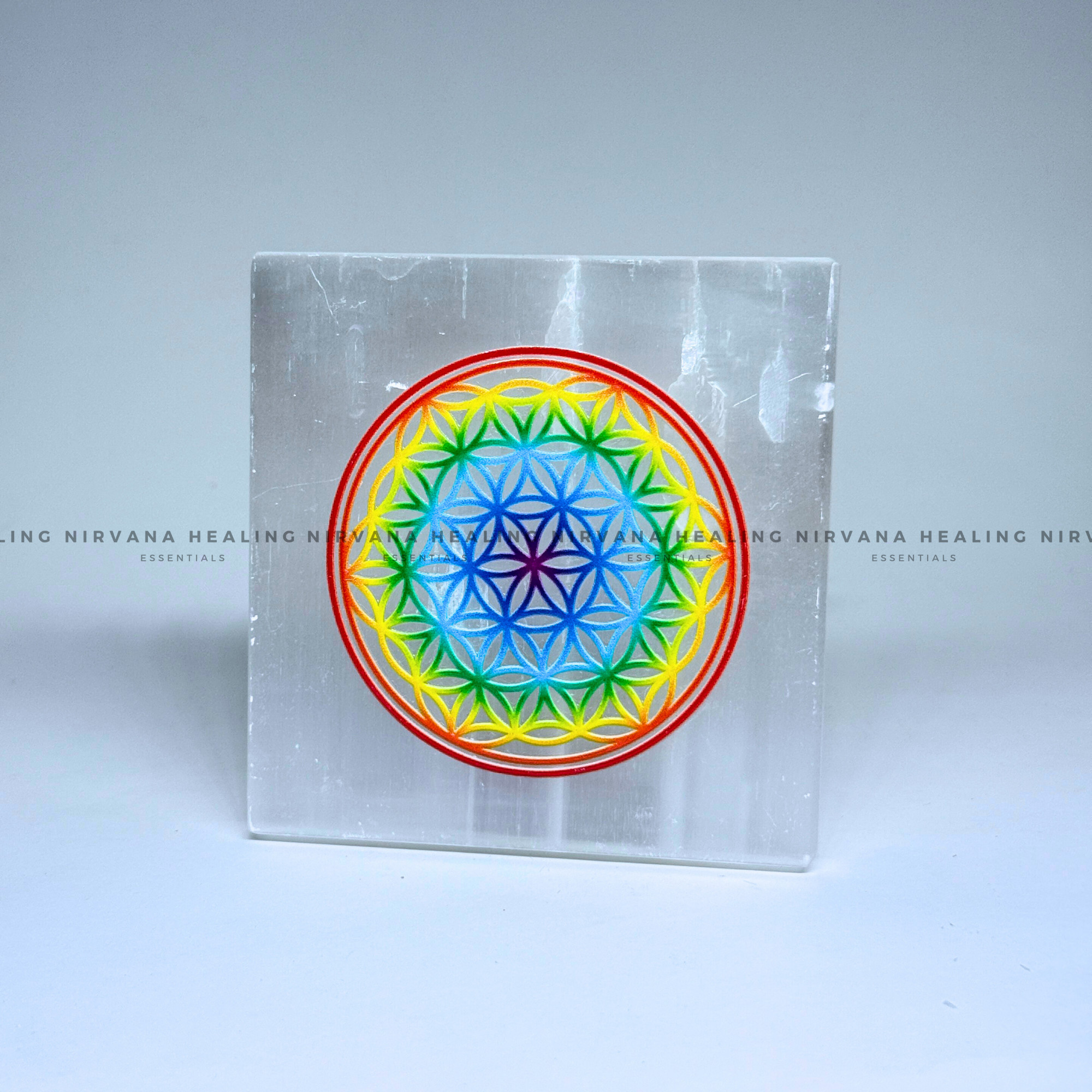 SELENITE FLOWER COLOUR CHARGING PLATE
(Aura Cleansing ,Charging, Cleansing And Purification). - Image 4