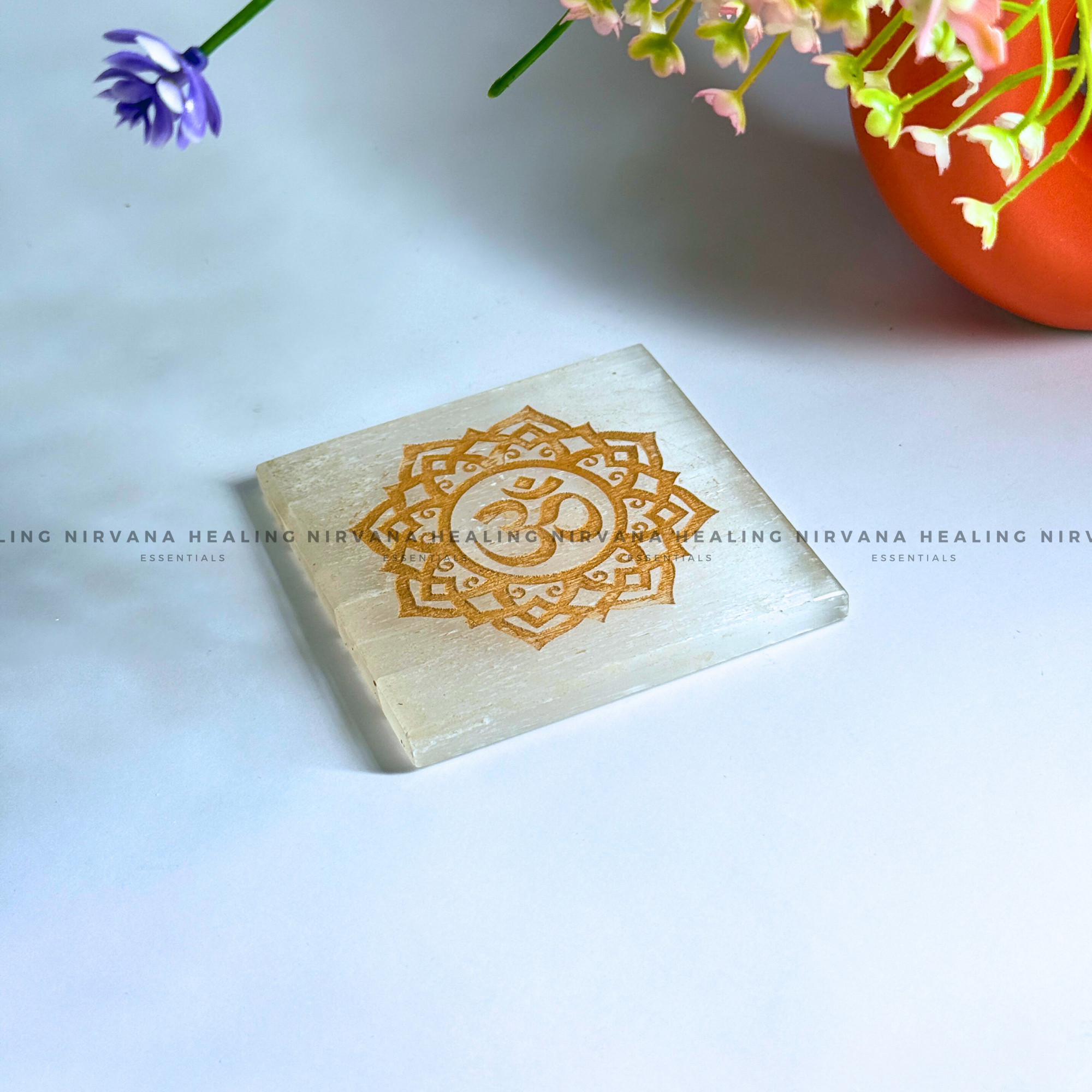 SELENITE GOLDEN AUM CHARGING PLATE (Aura Cleansing ,Charging, Cleansing And Purification). - Image 2