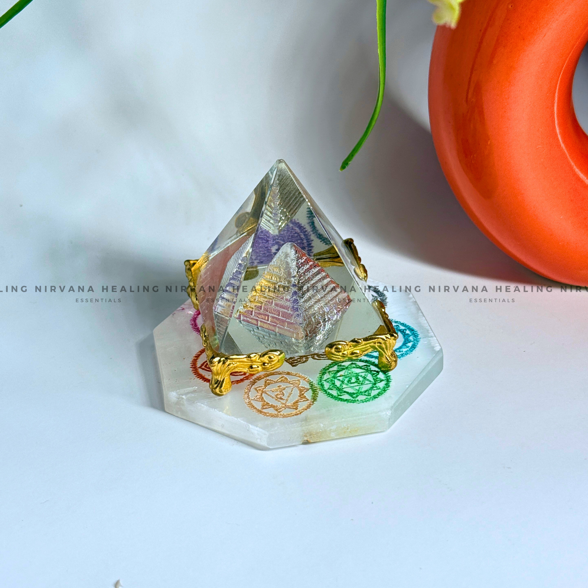 SELENITE SEVEN CHAKRA OCTAGON CHARGING PLATE (Aura Cleansing ,Charging, Cleansing And Purification). - Image 4