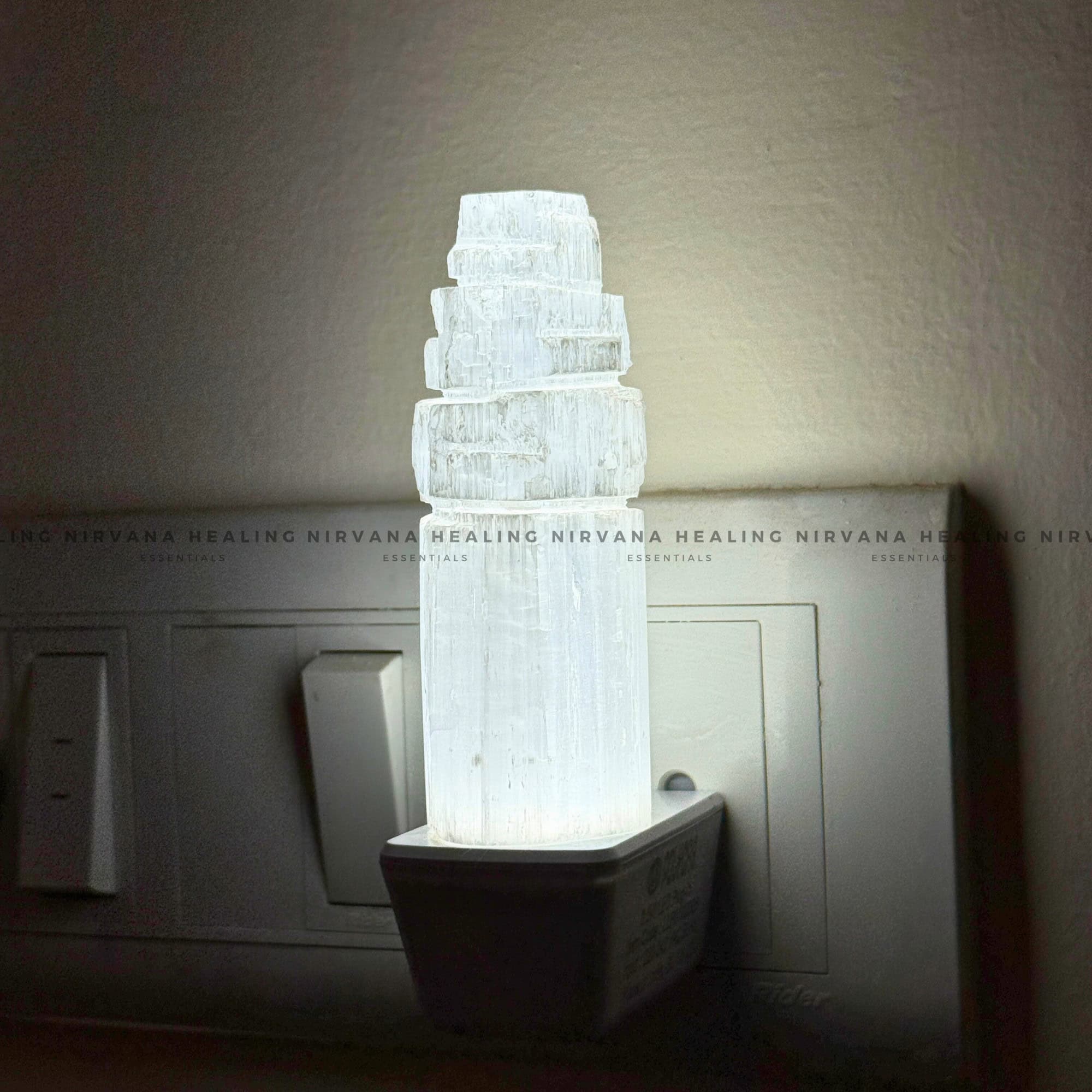 NATURAL SELENITE CRYSTAL LAMP (Aura Cleansing ,Charging, Cleansing And Purification). - Image 5