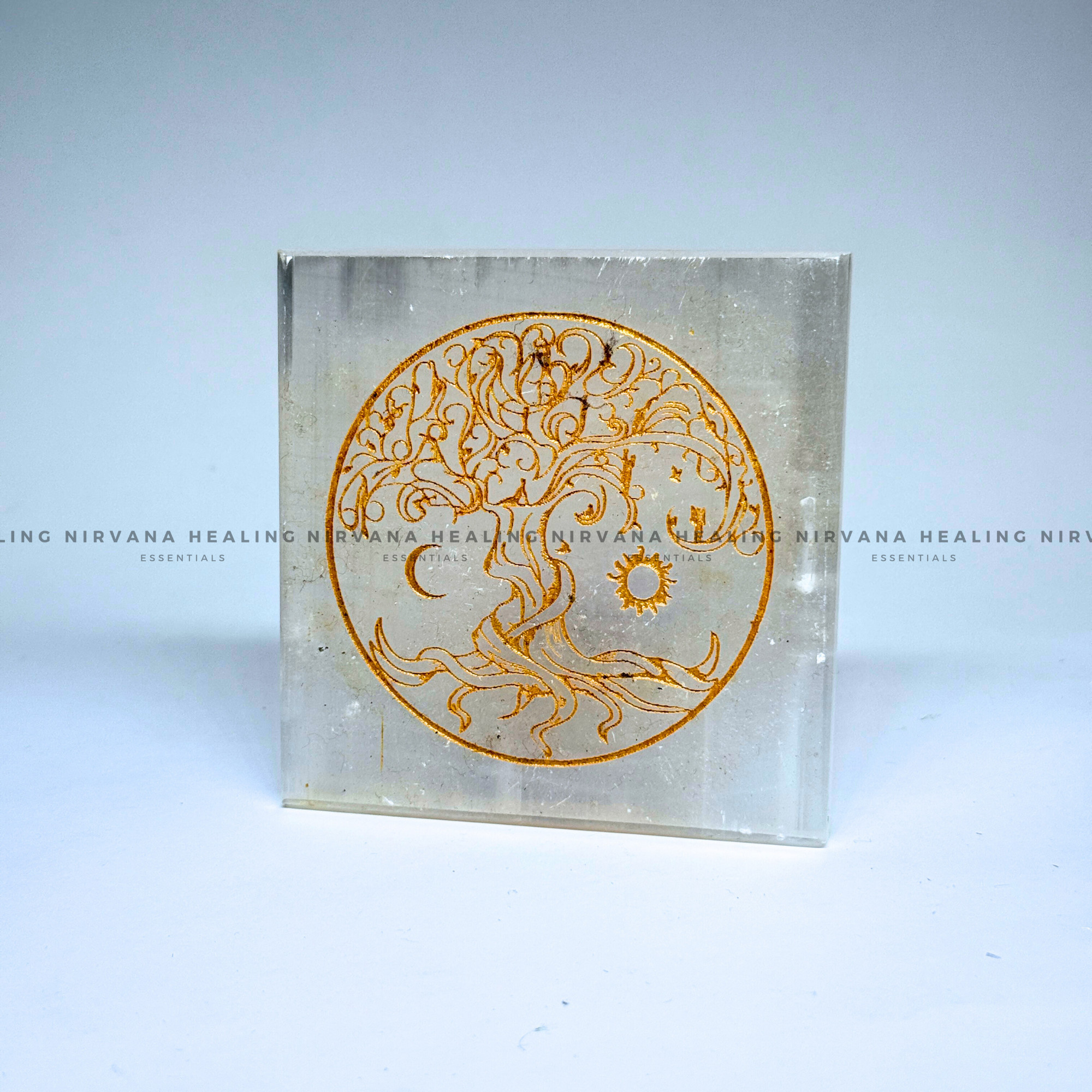 SELENITE TREE CHARGING PLATE
(Aura Cleansing ,Charging, Cleansing And Purification). - Image 3