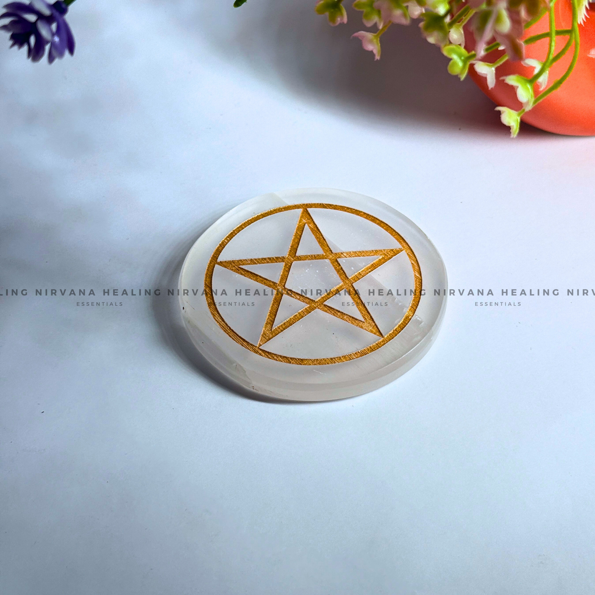 SELENITE GOLDEN STAR SYMBOL CHARGING PLATE
(Aura Cleansing ,Charging, Cleansing And Purification). - Image 2