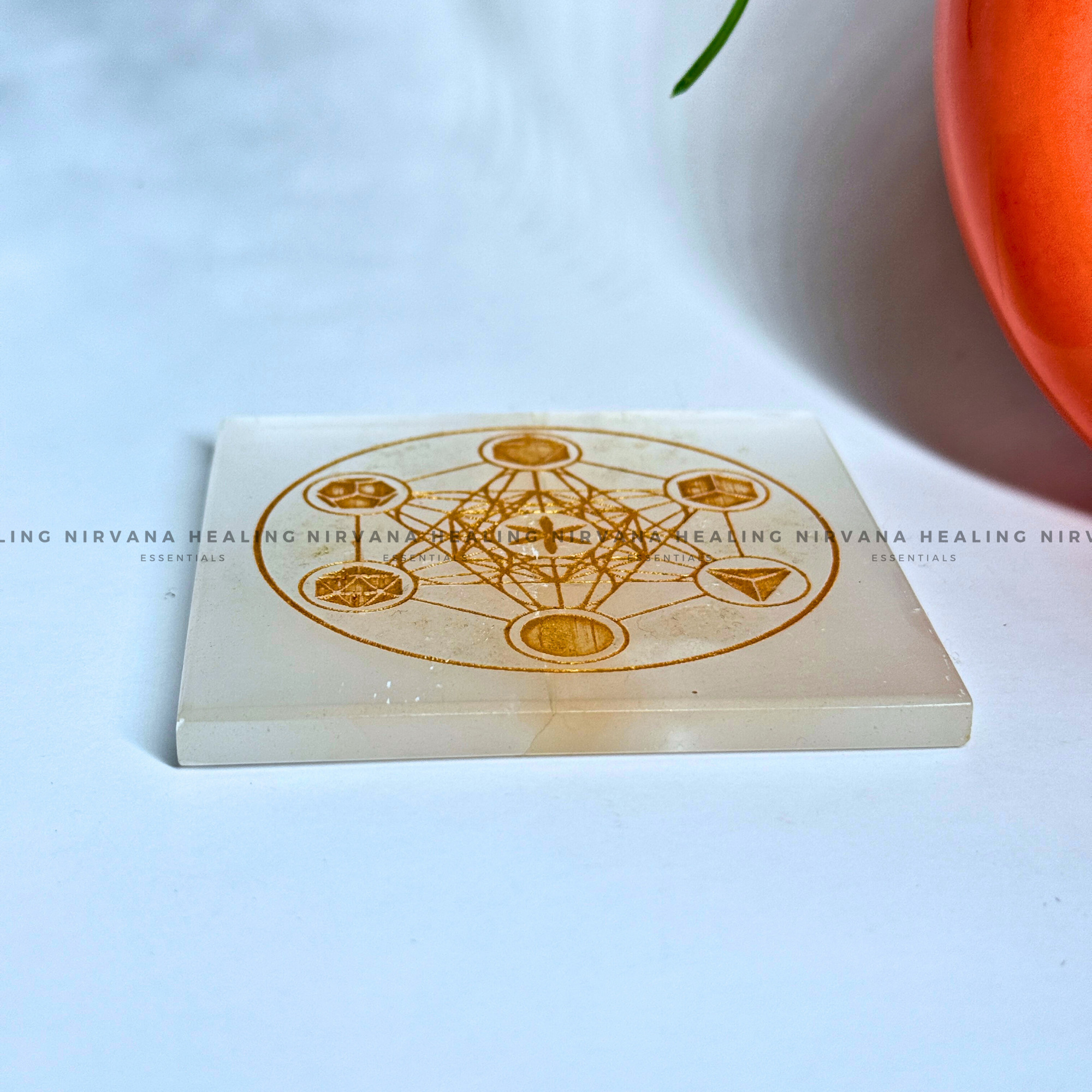 SELENITE GOLDEN METATRON CUBE CHARGING PLATE
(Aura Cleansing, Charging, Cleansing And Purification). - Image 3