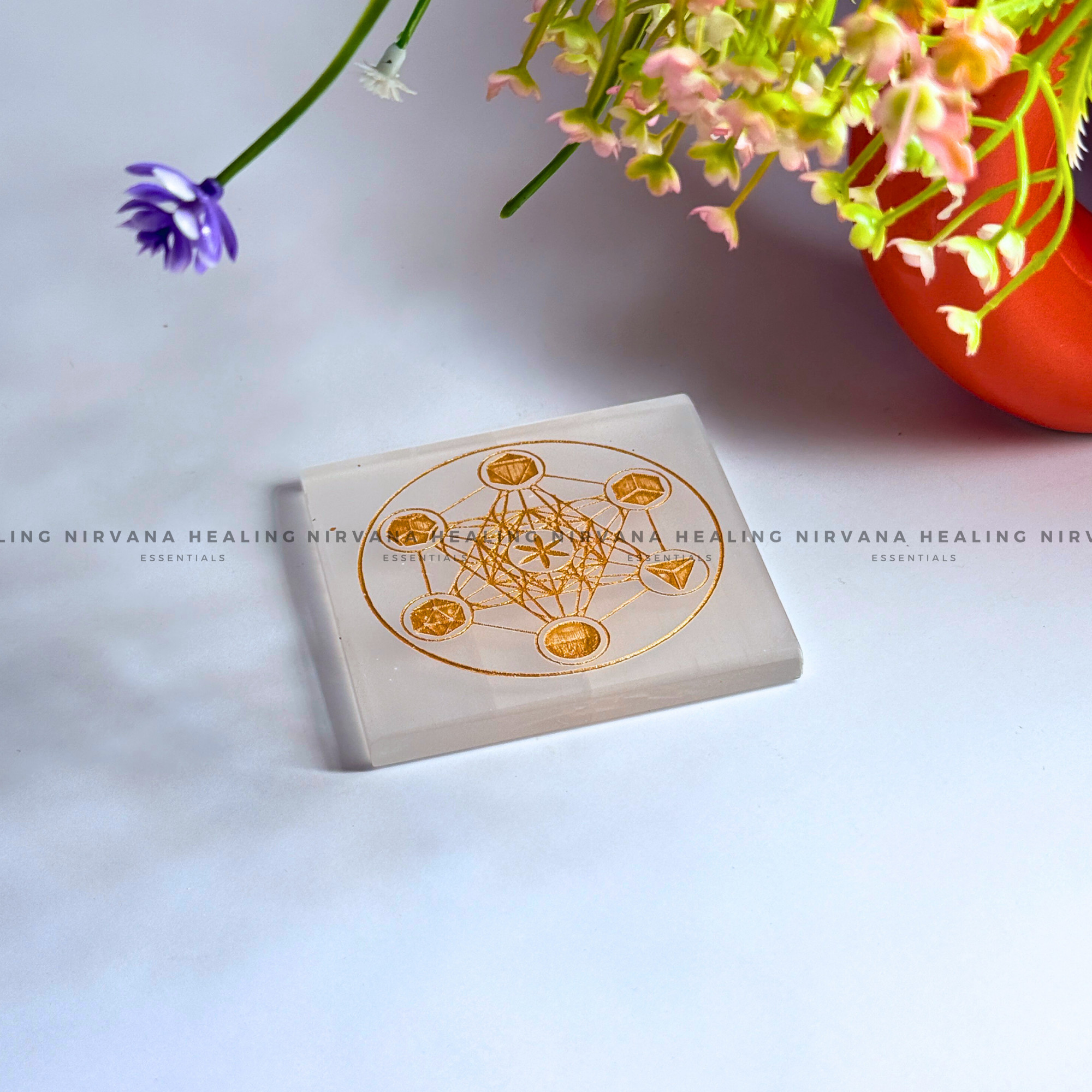 SELENITE GOLDEN METATRON CUBE CHARGING PLATE
(Aura Cleansing, Charging, Cleansing And Purification). - Image 2