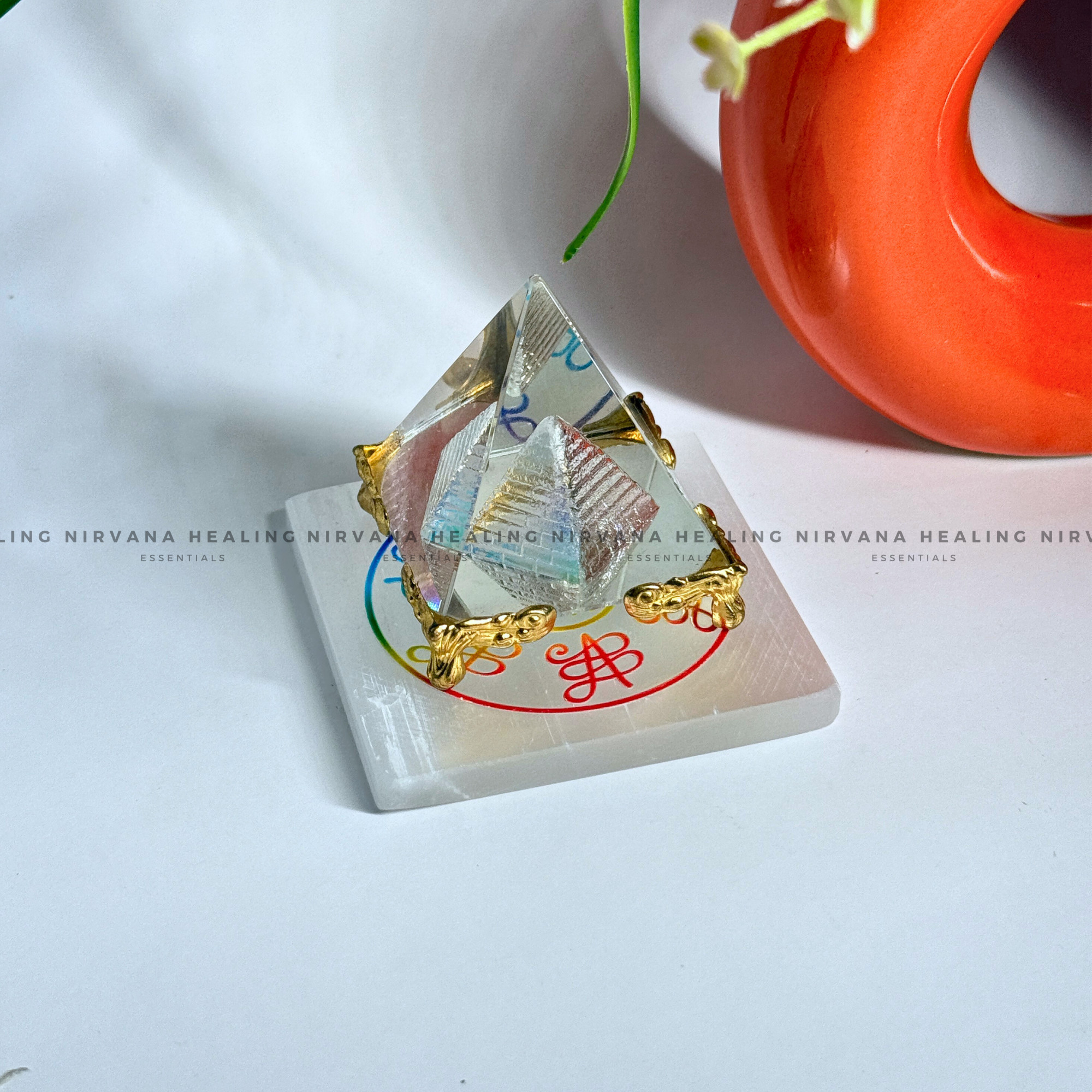 SELENITE ABUNDANCE ZIBU COLOUR CHARGING PLATE
(Aura Cleansing ,Charging, Cleansing And Purification). - Image 4