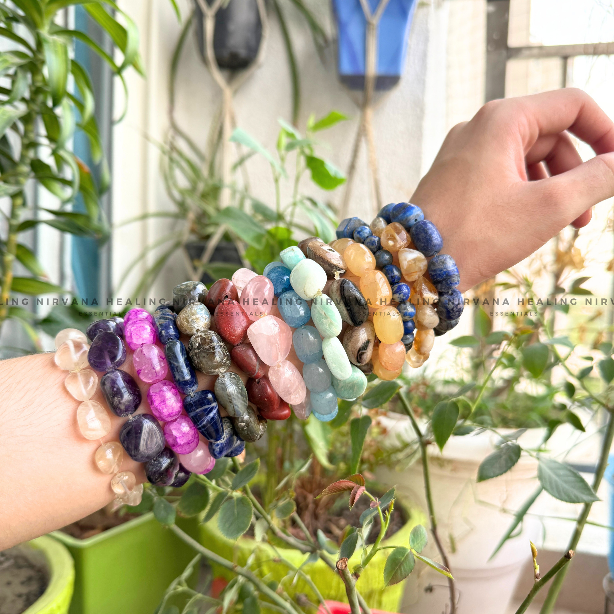 CLEAR QUARTZ TUMBLE OVAL BEADED BRACELET (Mental Clarity, Master Healer And Energy Amplifier).
- Image 5