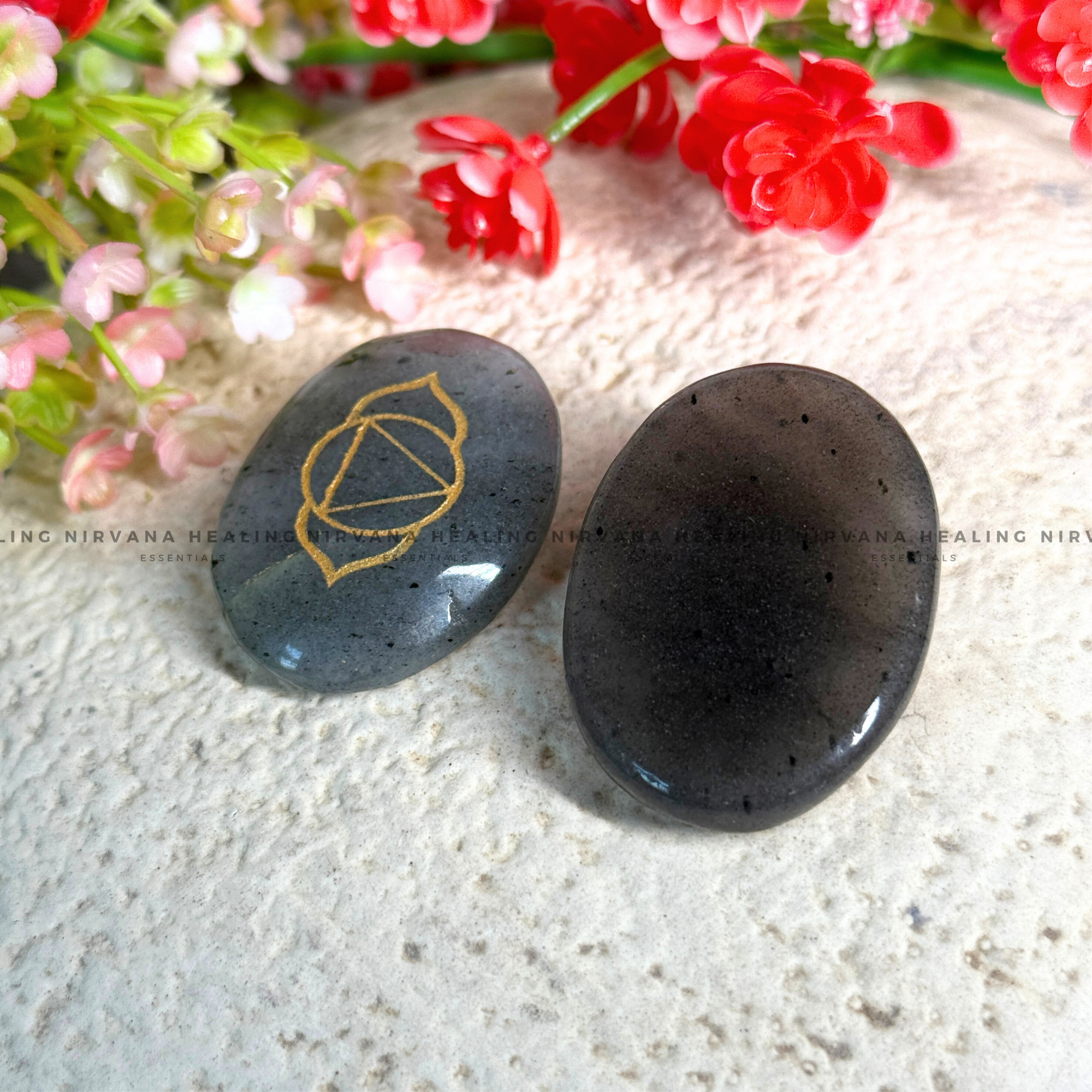 THIRD EYE CHAKRA BLUE APATITE ZIBU COIN (Goal Setting, Motivation, Manifestation And Communication).
- Image 2
