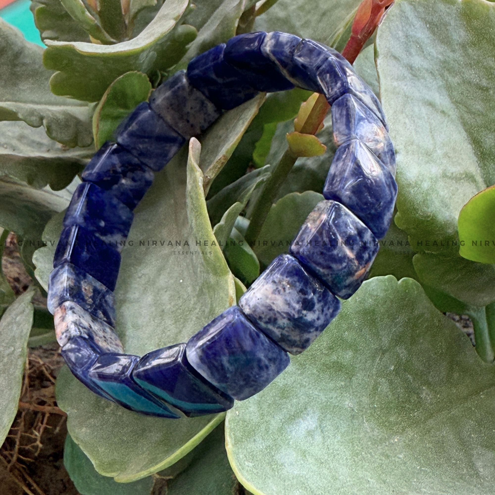 LAPIS LAZULI PYRAMID BRACELET
(Communication, Truth, Ease Of Expression And Wisdom) - Image 5