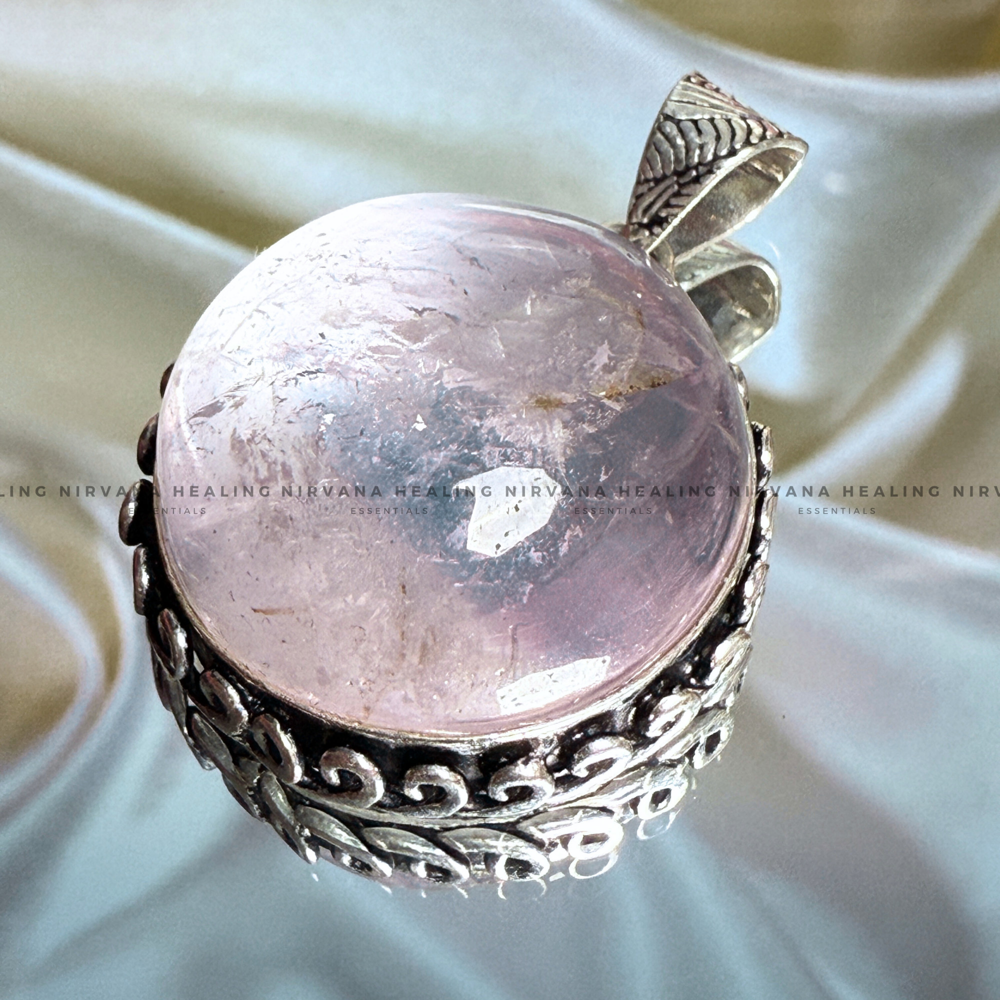 AURA QUARTZ ROUND PENDANT (Energy Amplifier, Aura Cleanser And Protection) - Image 3