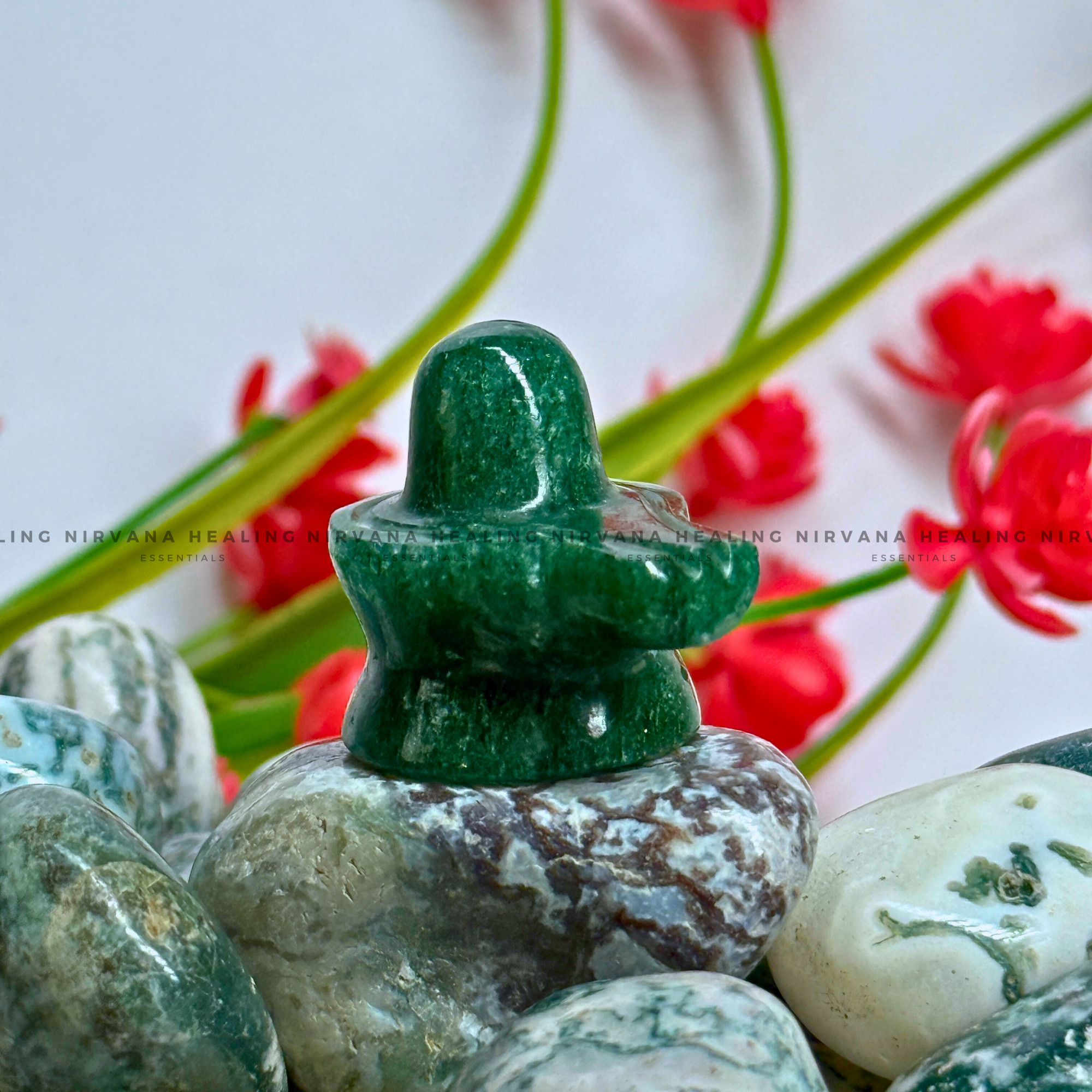 GREEN AVENTURINE SHIVLING (1 Inch)
(Luck, Money, Abundance, Career And Growth).