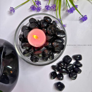 BLACK OBSIDIAN TUMBLE STONES
(Protection ,Truth, Deep And Healing).