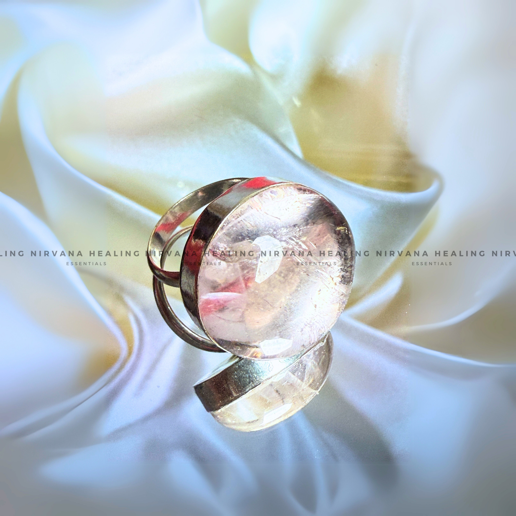 AURA QUARTZ ROUND RING (Energy Amplifier, Aura Cleanser, Protection) - Image 4