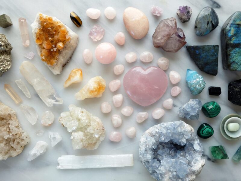 How to Choose the Right Crystal for You (Beginner-Friendly Guide)